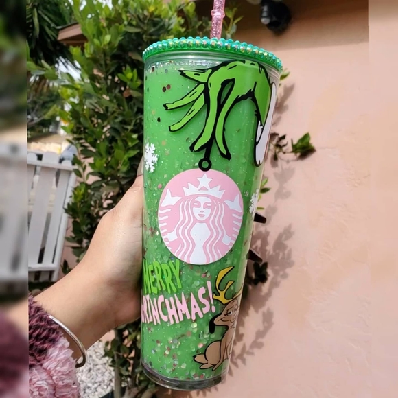 Custom Snowglobe Cups - Picture 12 of 15